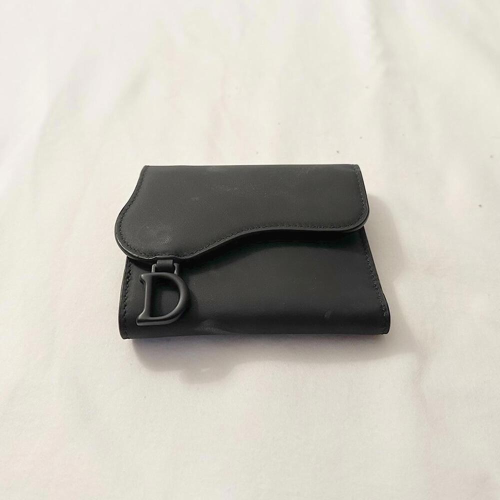 christian dior ultra matte saddle card holder